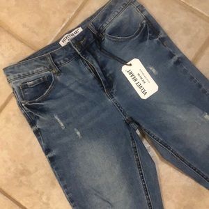 COPY - Velvet Heart Mid Rise Skinny Ankle Jeans